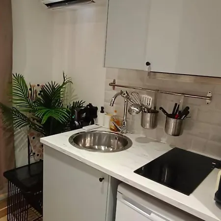 Coastal Apartment *